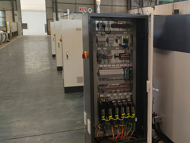 HQ600-S-8P CNC Copper busbar punching machine